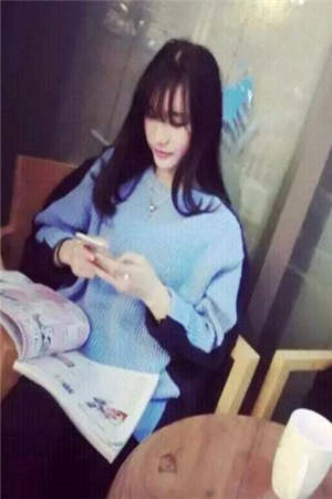 王妃露出真容，王爷看楞了