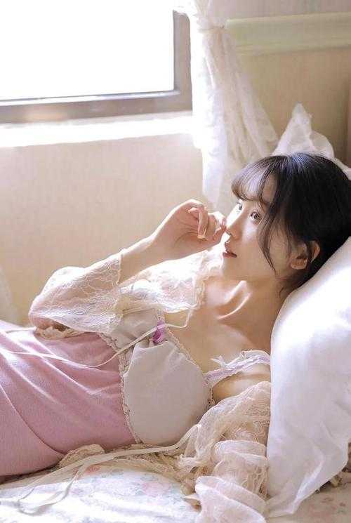 年年岁岁人不同(谢清澜萧墨白)全文免费阅读无弹窗大结局_ (谢清澜萧墨白)最新章节列表_（年年岁岁人不同）