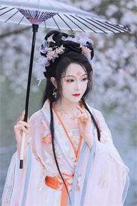 月瑶夜泠小说全文免费阅读无弹窗大结局_（恨君却似江楼月全文免费阅读无弹窗）月瑶夜泠最新章节列表_（月瑶夜泠）