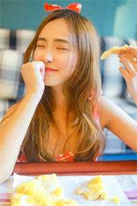 伪装心心（唐飞李心）全文免费阅读无弹窗大结局_伪装心心最新章节列表（唐飞李心）