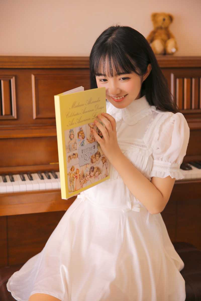 纯白花语的香水好闻吗_纯白花语香水_纯白花语的香水好闻吗纯白花语全文免费阅读无弹窗大结局_纯白花语全文阅读