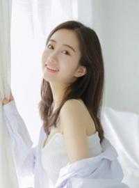 咬一口的月亮_咬一口月亮什么意思_咬一口的月亮咬一口小月亮江梨初周宴允小说_咬一口小月亮完结版阅读