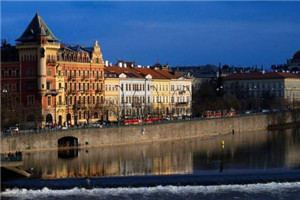 离婚后发现前妻才是白月光短剧_离婚后发现前妻才是白月光短剧推荐哔哩哔哩高清全集_离婚后发现前妻才是白月光短剧（小说离婚后，发现前妻才是白月光主角为沐霖,容沐霖,叶知悠免费阅读）